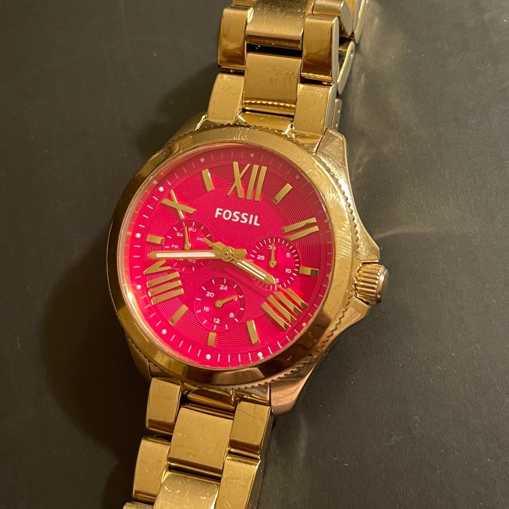 Ladies Gold Fossil Watch with Hot Pink Dial